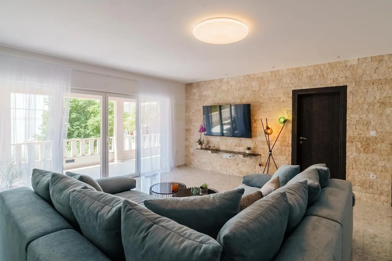 Villa Sul Mare Starigrad Paklenica Holiday home